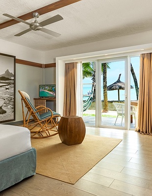 tranquil scene at The Ravenala Attitude hotel, a resort located in Turtle Bay