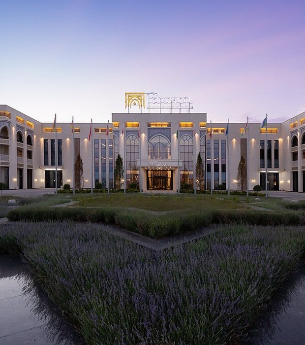 Hotel Farovon Khiva exterior