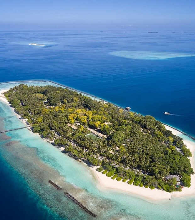 Royal Island Resort and Spa aerial view