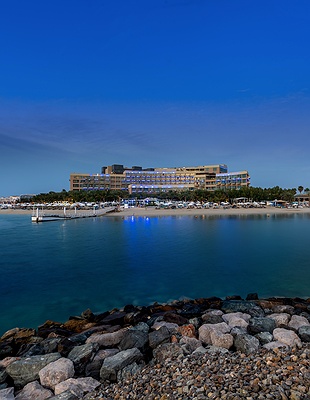 Rixos The Palm Hotel and Suites full view