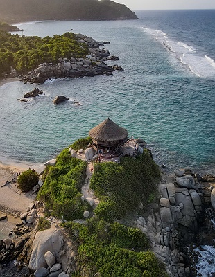Playa El Rodadero beach view