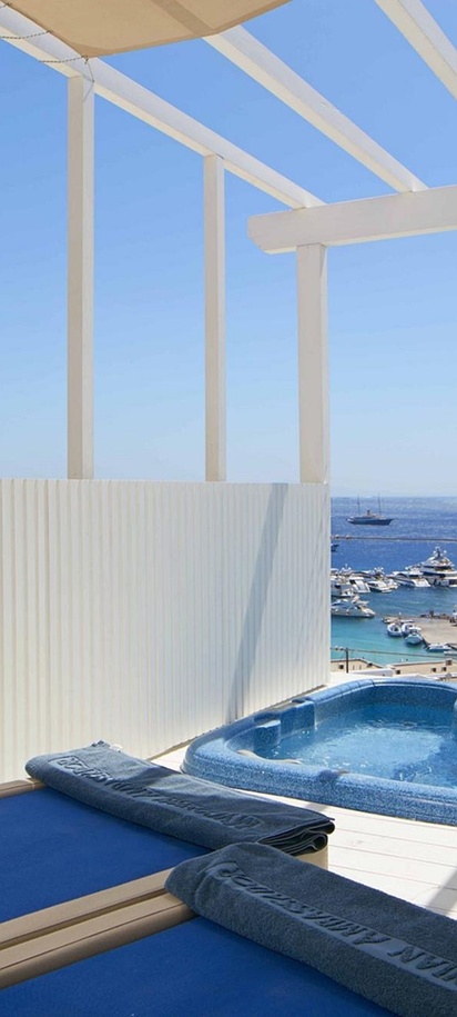 The Chic Greek Island Hop image 11