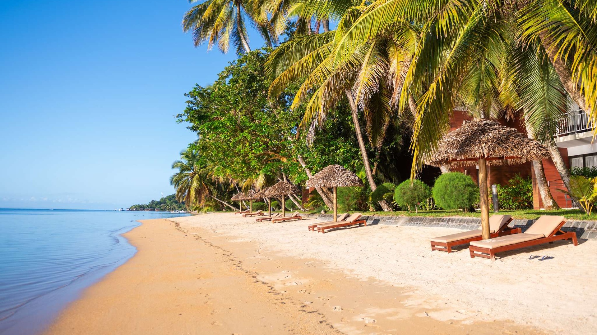 the beach area of the Mantis Soanambo Hotel & Spa located on Ile Sainte-Marie, Madagascar