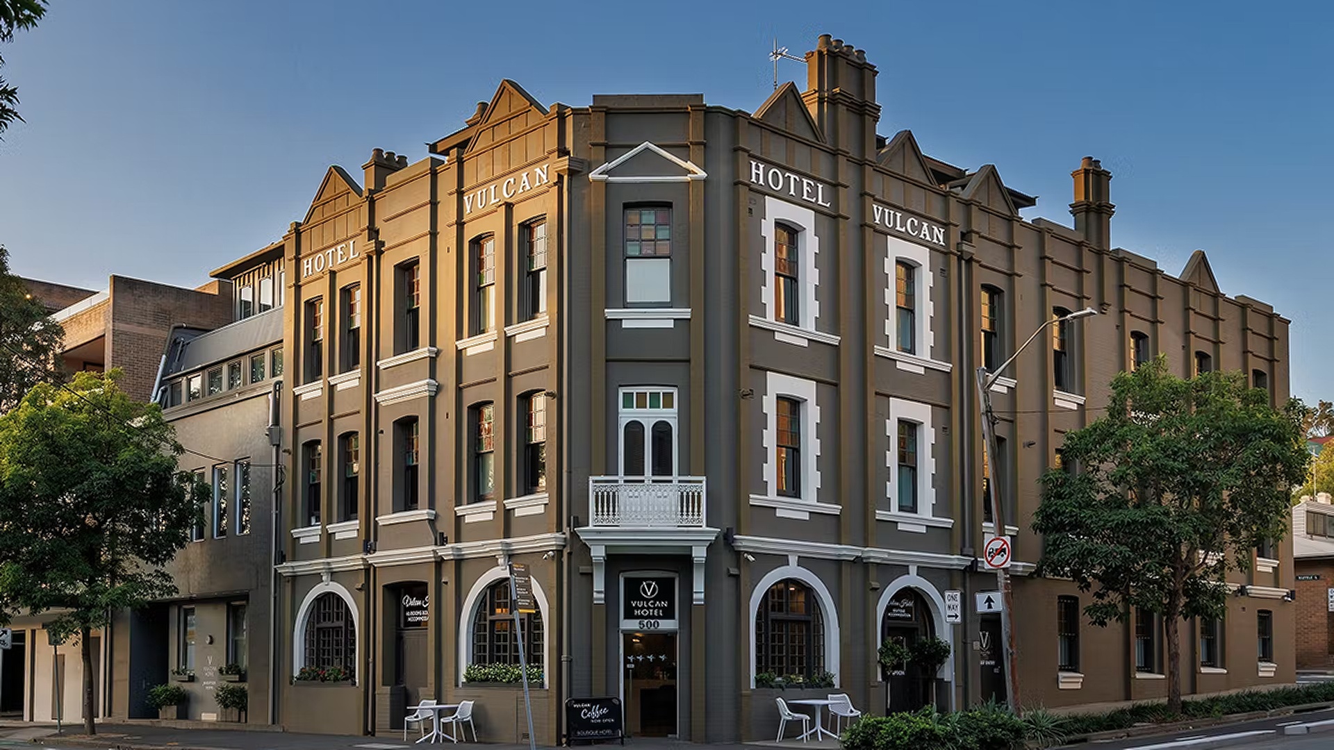 Vulcan Hotel in Sydney, Australia