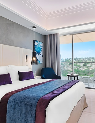 Amanti, Made For Two Hotel pool view