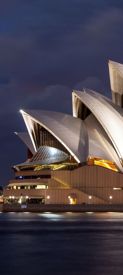 Sydney opera house exterior view