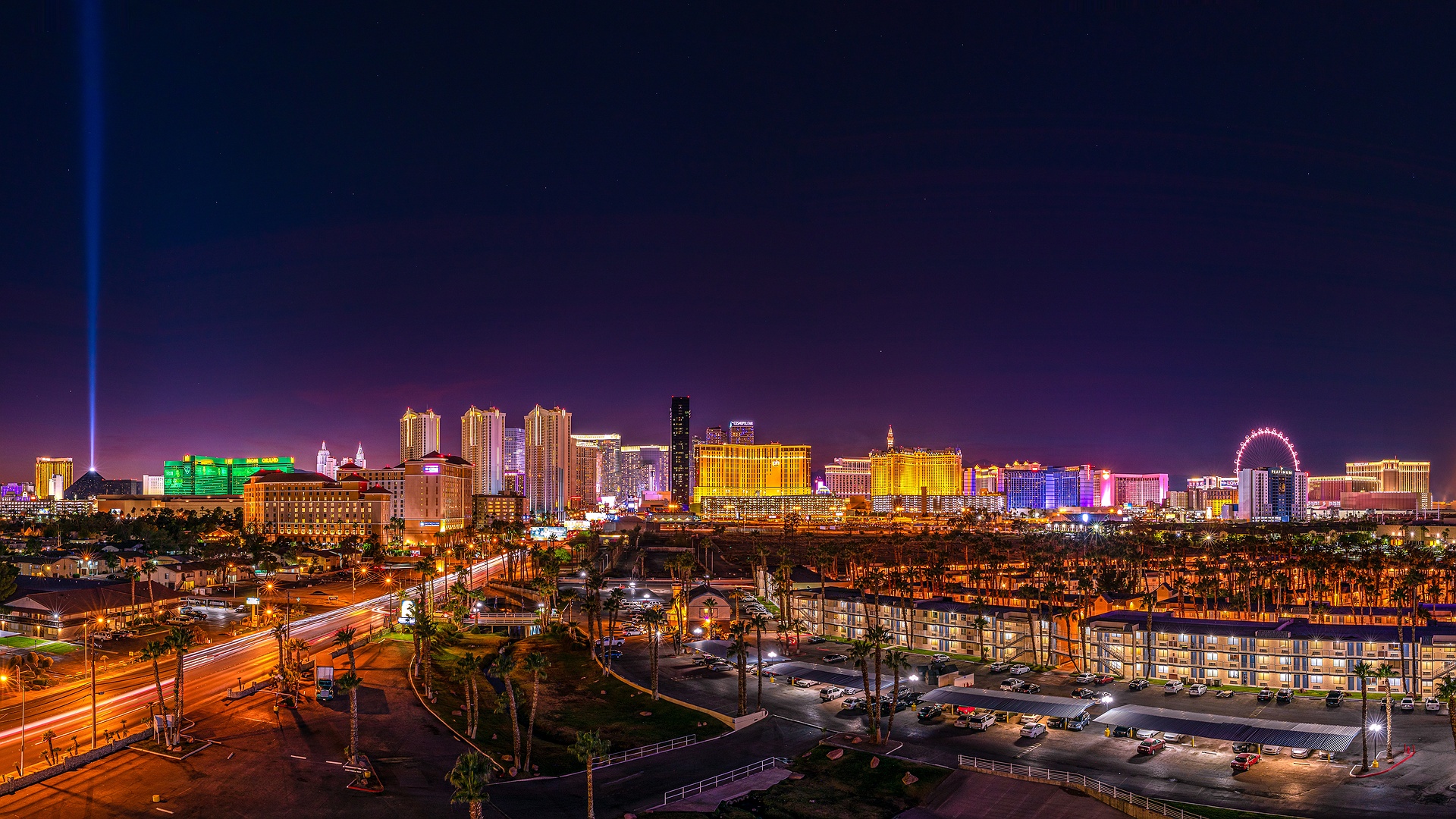 nighttime view of the Las Vega strip 