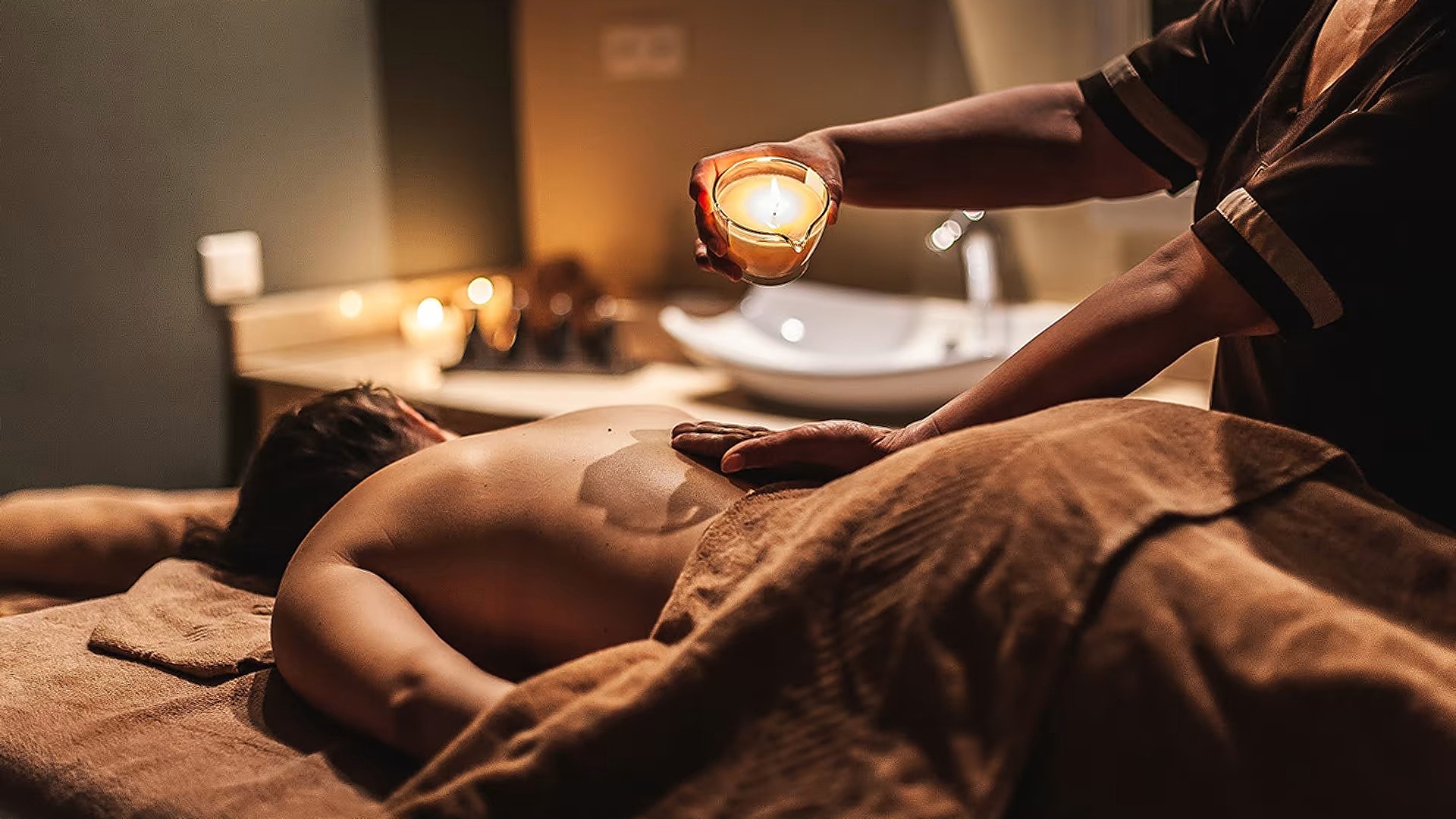 a professional spa massage treatment in Morocco