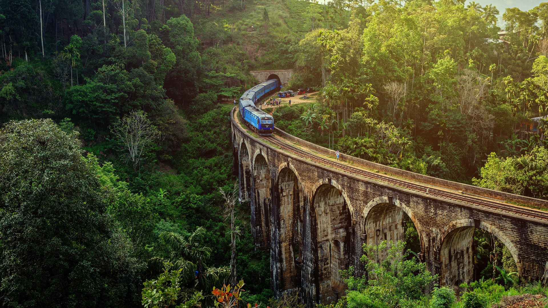 iconic Nine Arch Bridge in Ella, Sri Lanka