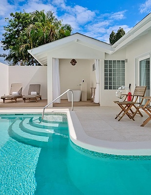 an aerial view of the Calabash Hotel in Grenada, located on the secluded L'Anse Aux Epines beach