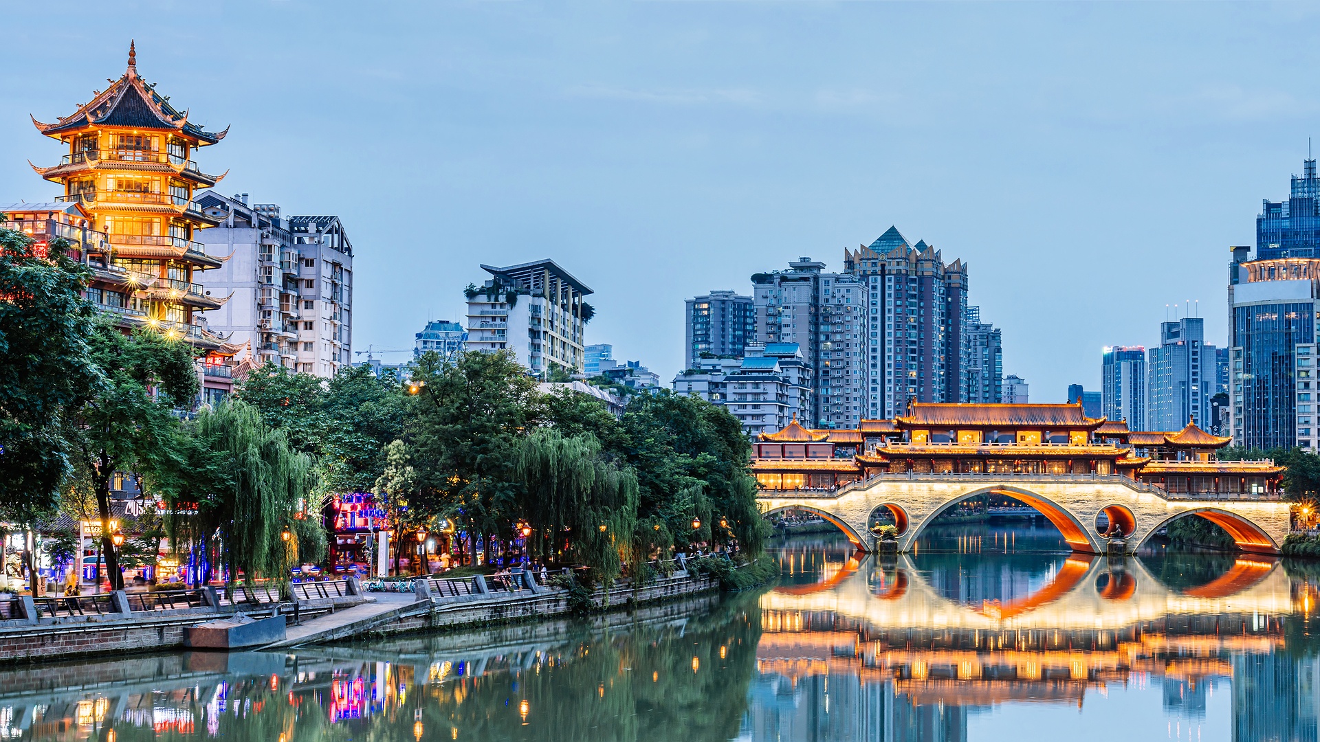 the illuminated Anshun Bridge spanning the Jin River in Chengdu, Sichuan, China