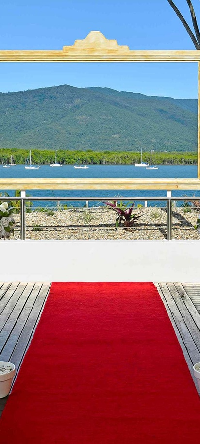 outdoor wedding ceremony area at the Pullman Reef Hotel Casino