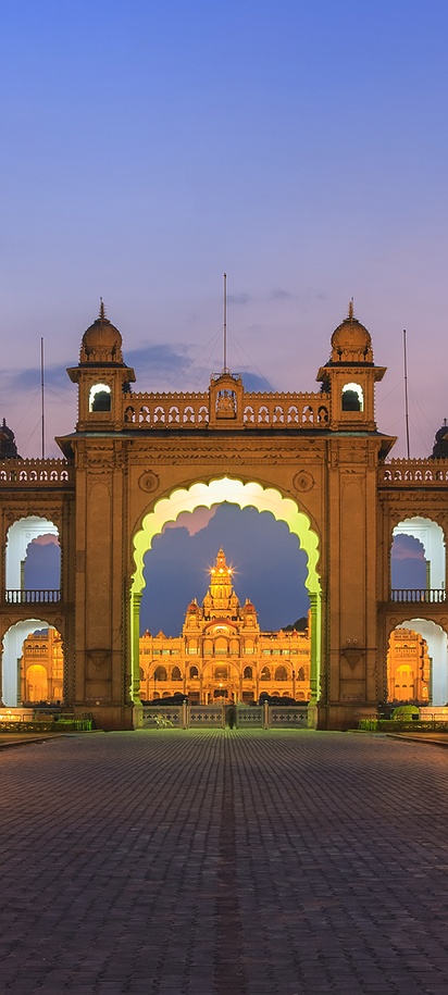 Night view of Mysore Palace