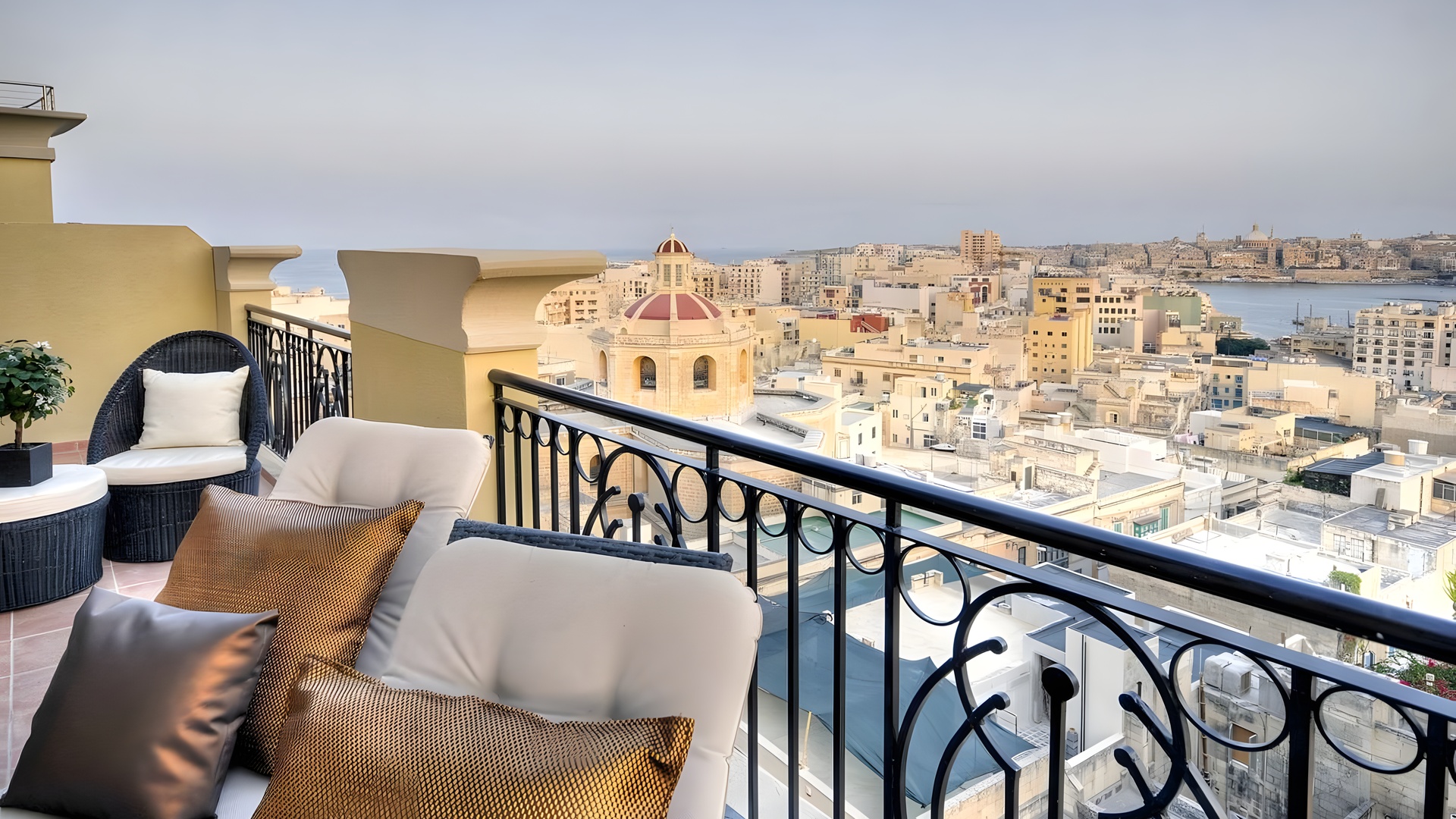 AX The Palace, Malta balcony view